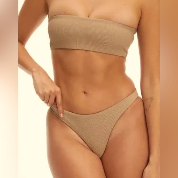 Good American Swim Rib Better Bikini Cheeky NWT in Latte GA Size 2/ Size Medium - Picture 6 of 10